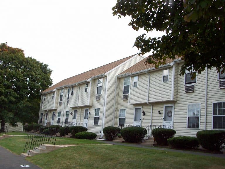 Belfonti Companies LLC Hamden, CT Cornfield Apartments