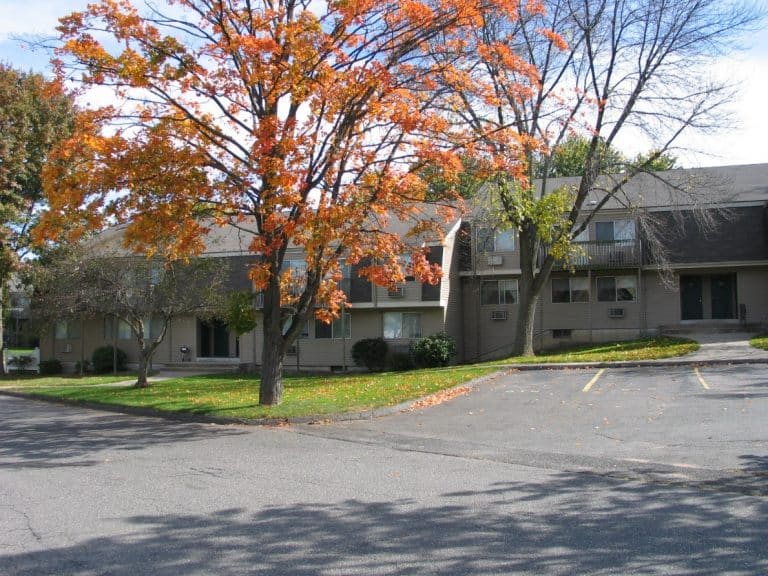 Belfonti Companies LLC Hamden, CT Woodgate Apartments